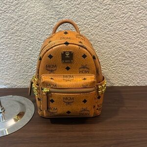 MCM Stark Bebe Boo in Cognac